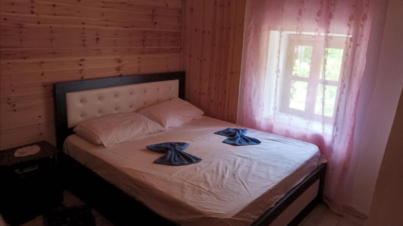 Bujtina Carku Otel Theth Dış mekan fotoğraf