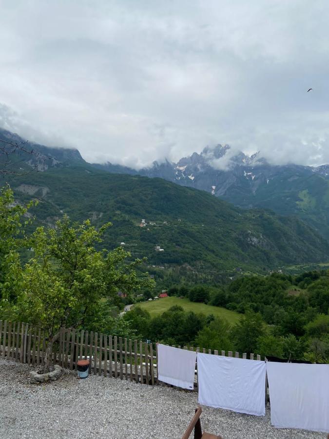 Bujtina Carku Otel Theth Dış mekan fotoğraf