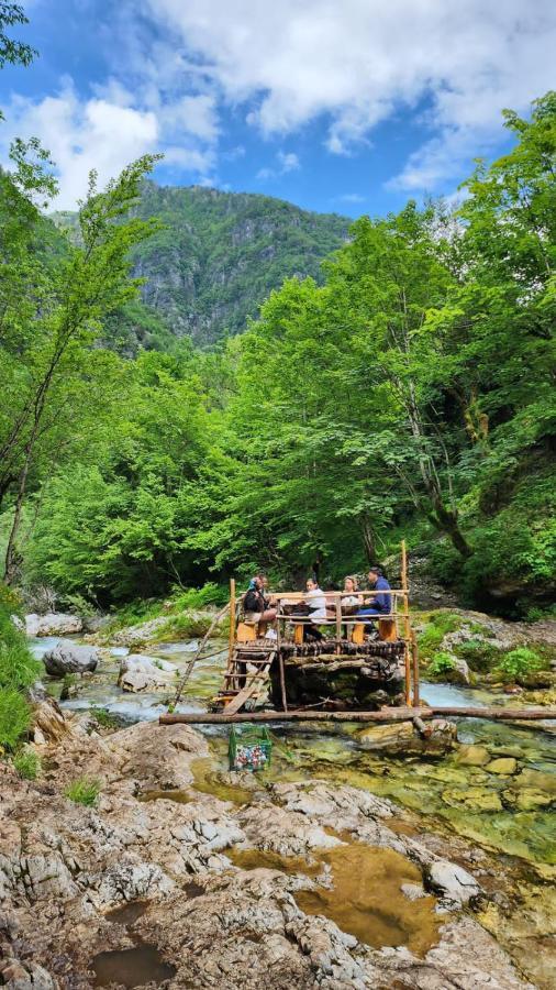 Bujtina Carku Otel Theth Dış mekan fotoğraf