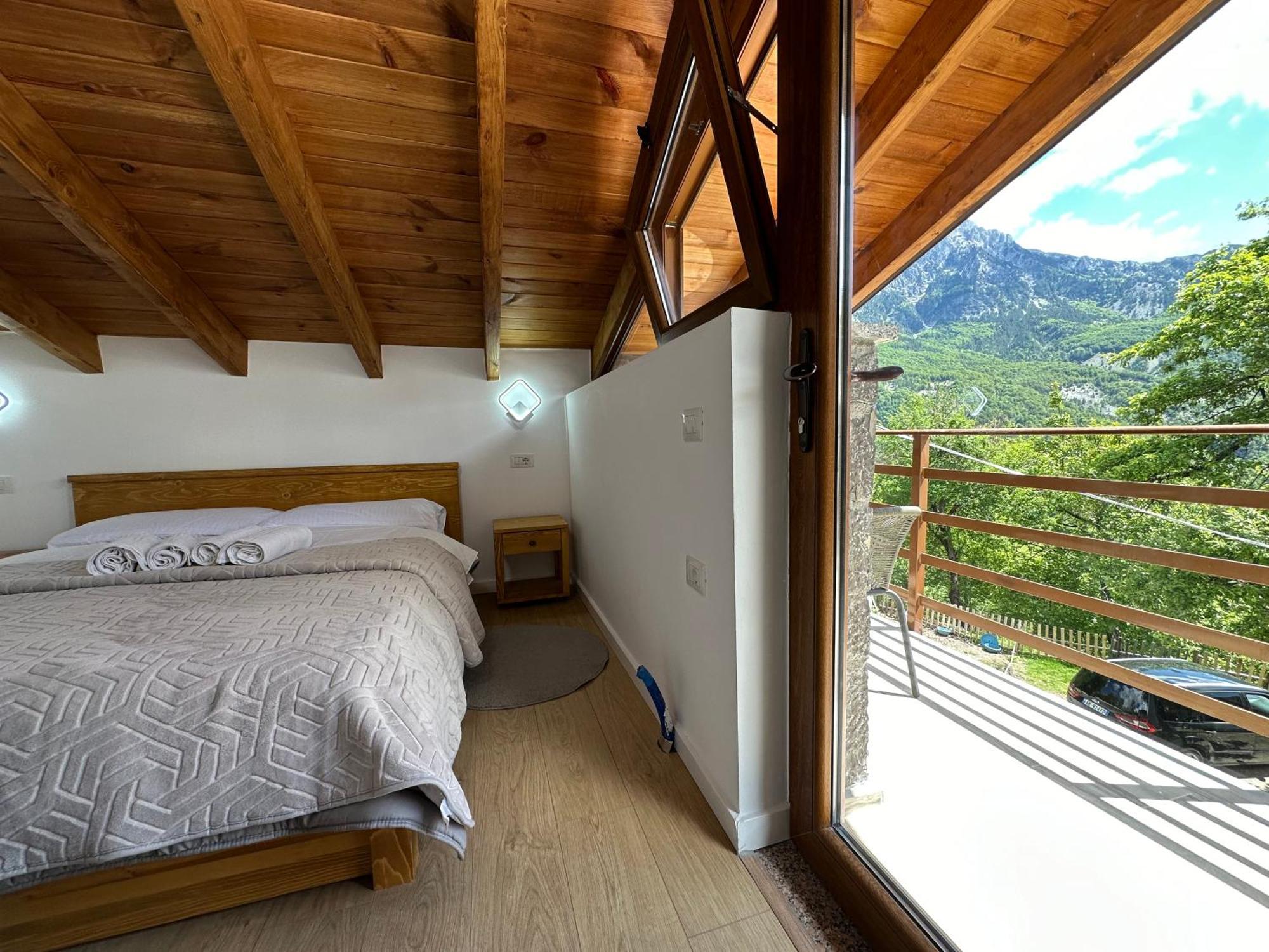 Bujtina Carku Otel Theth Dış mekan fotoğraf