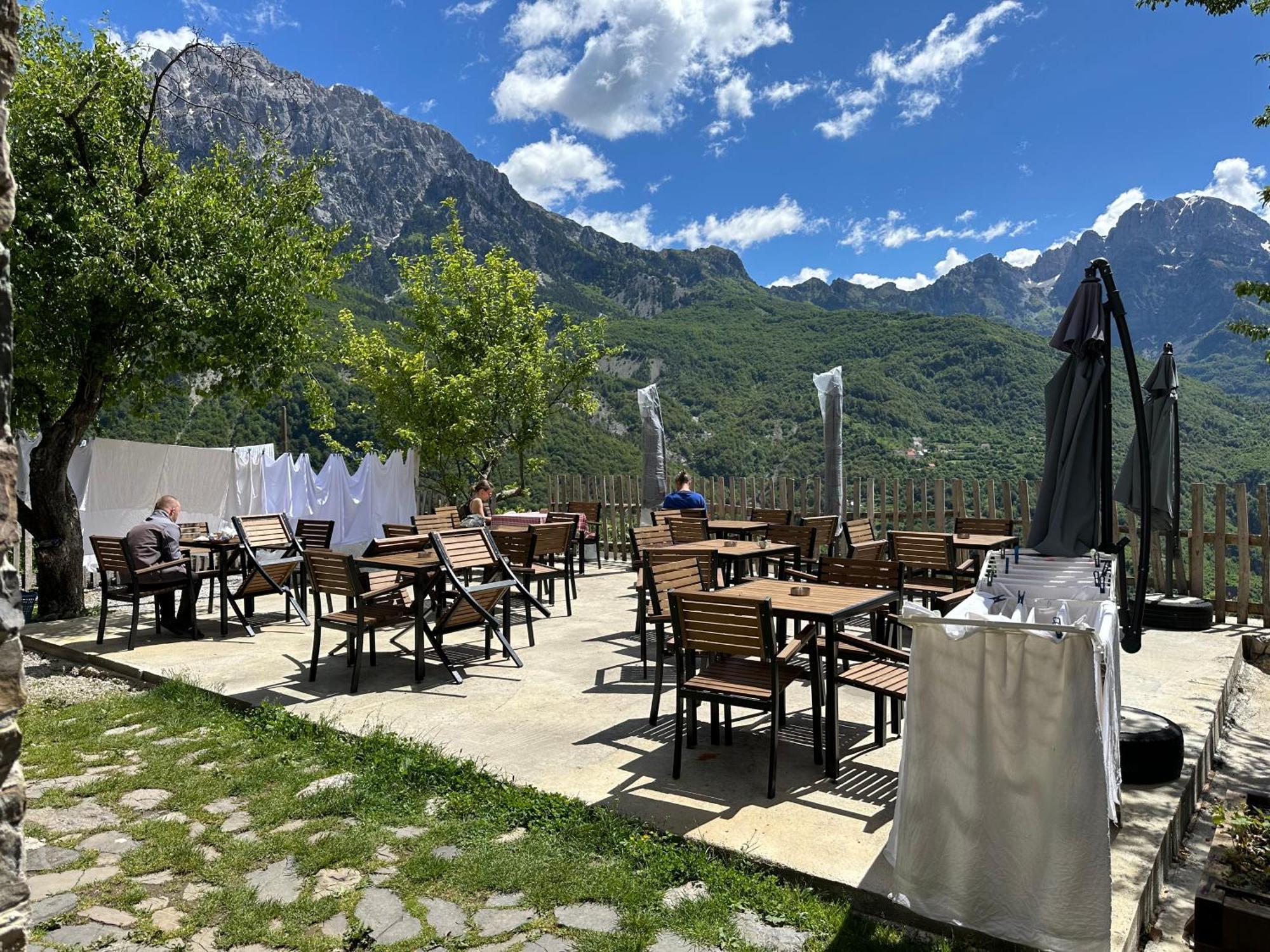 Bujtina Carku Otel Theth Dış mekan fotoğraf