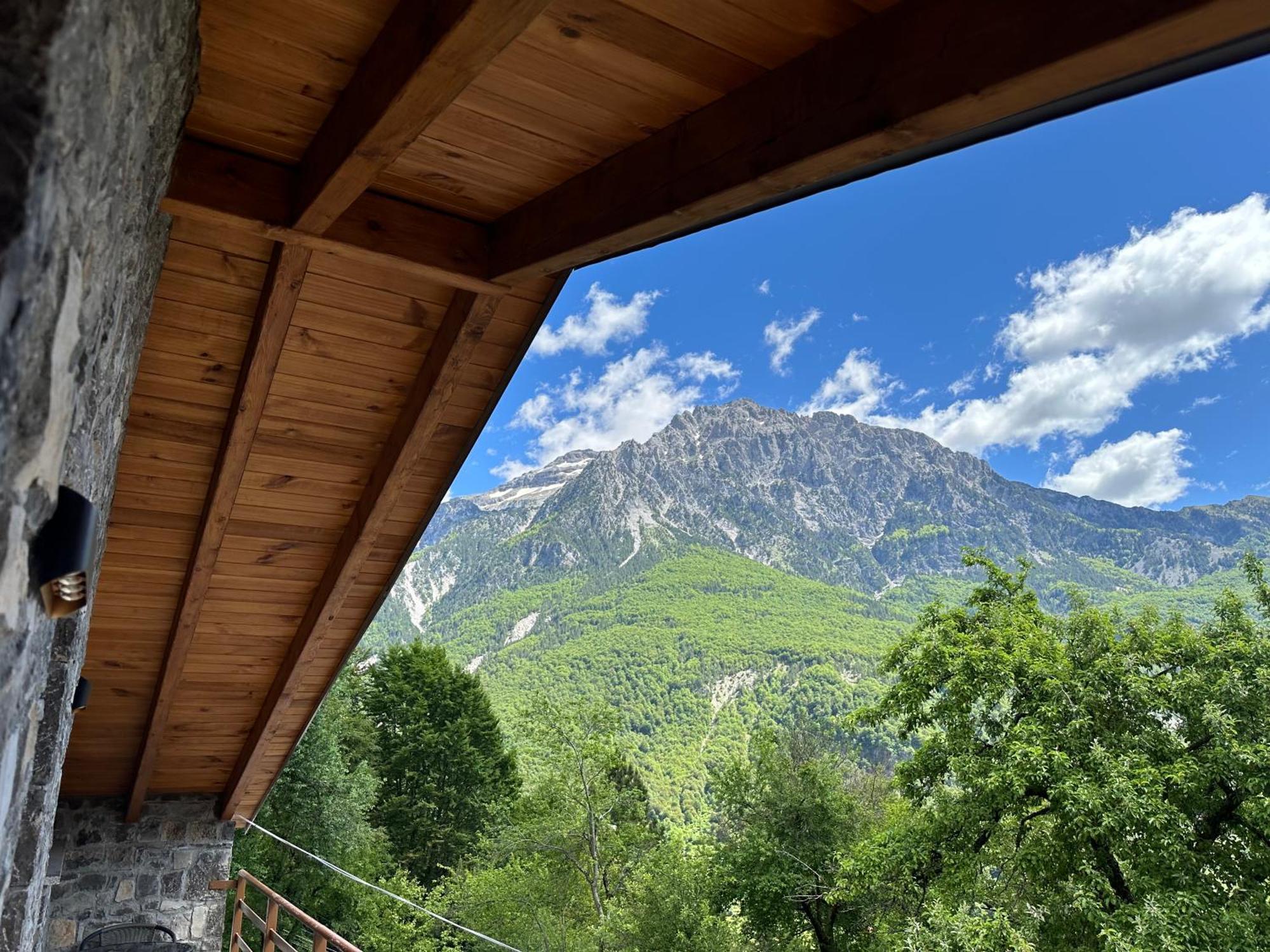 Bujtina Carku Otel Theth Dış mekan fotoğraf
